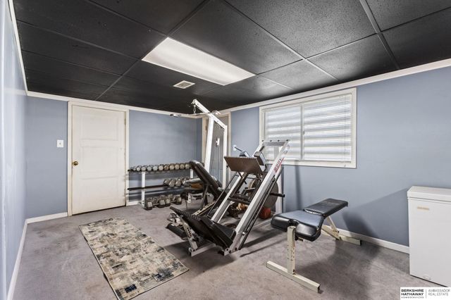 3702 Summit Street, Omaha, NE 68112