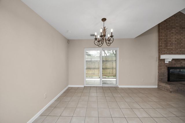7821 Theissetta Drive 141, Spring, TX 77379