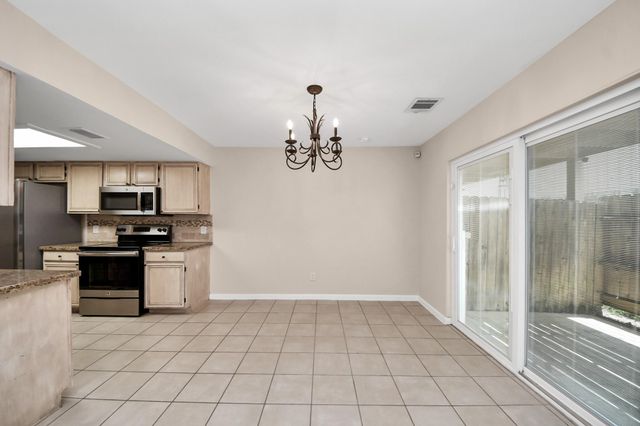 7821 Theissetta Drive 141, Spring, TX 77379