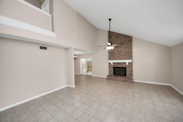 7821 Theissetta Drive 141, Spring, TX 77379