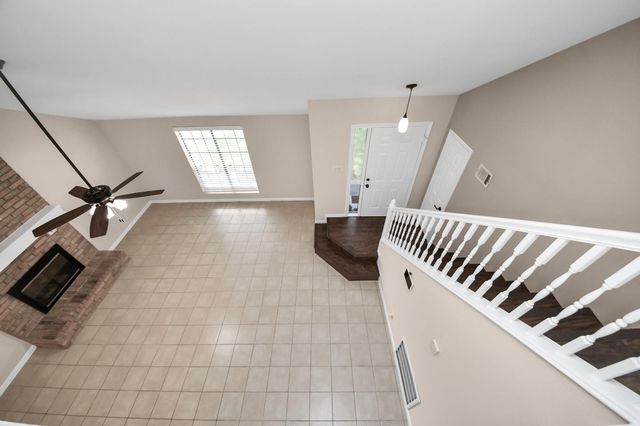 7821 Theissetta Drive 141, Spring, TX 77379