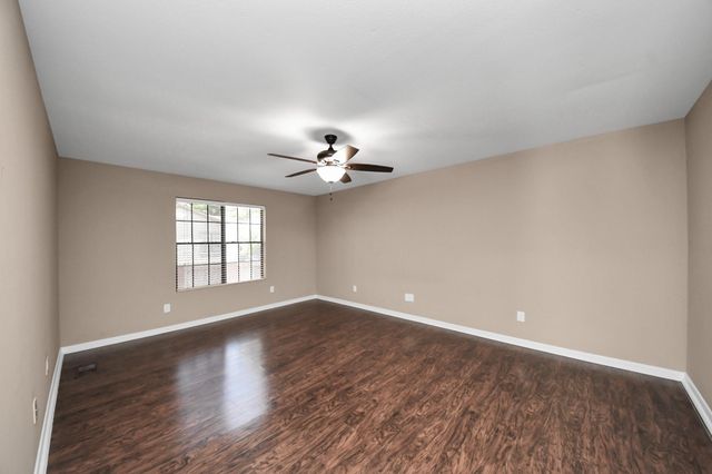 7821 Theissetta Drive 141, Spring, TX 77379