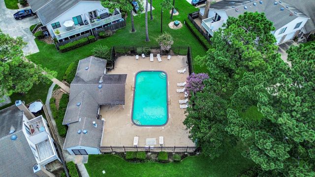 7821 Theissetta Drive 141, Spring, TX 77379
