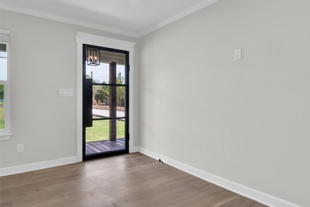 1344 Crews Road, Bells, TX 75414