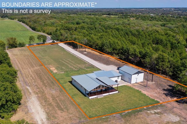1344 Crews Road, Bells, TX 75414