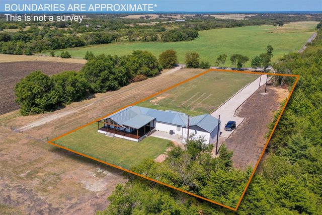 1344 Crews Road, Bells, TX 75414