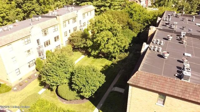3017 Brownsboro Rd APT 4, Louisville, KY 40206