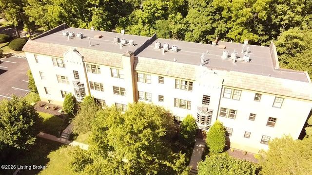 3017 Brownsboro Rd APT 4, Louisville, KY 40206
