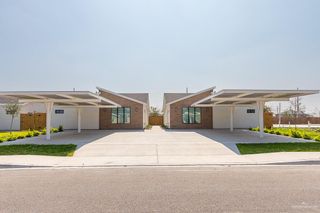 2204 E San Andrea Street 2, Edinburg, TX 78504
