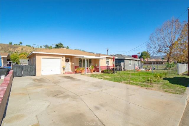 612 W 36th, San Bernardino, CA 92405