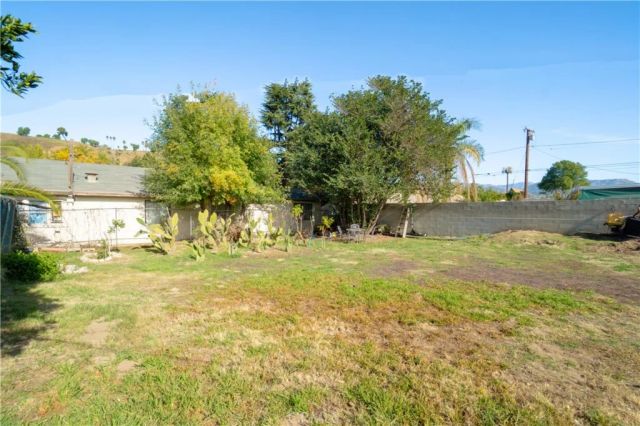 612 W 36th, San Bernardino, CA 92405