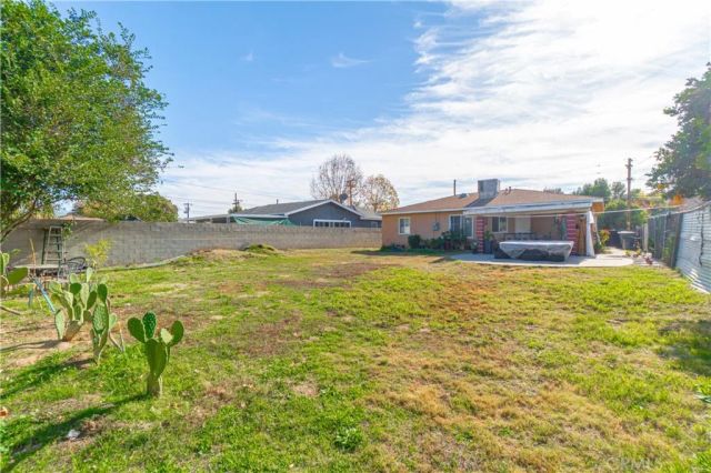 612 W 36th, San Bernardino, CA 92405