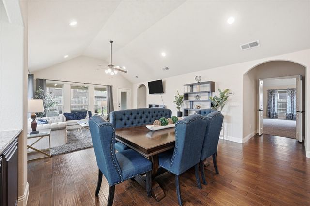 1113 Planters Way, Waxahachie, TX 75165