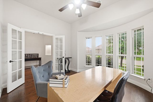 1113 Planters Way, Waxahachie, TX 75165