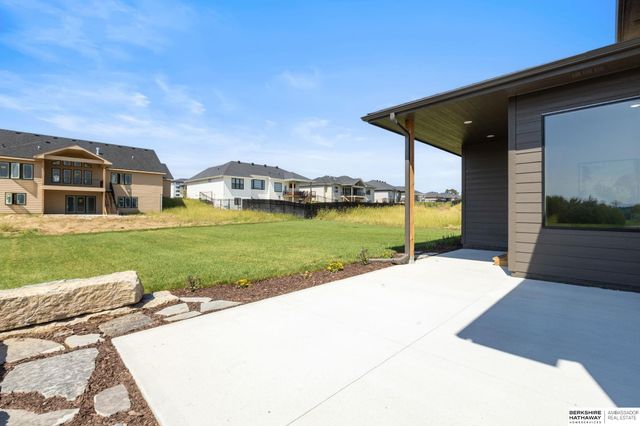 3644 S 218th Street, Elkhorn, NE 68022