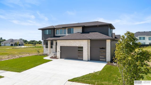 3644 S 218th Street, Elkhorn, NE 68022