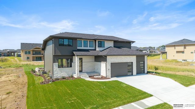 3644 S 218th Street, Elkhorn, NE 68022