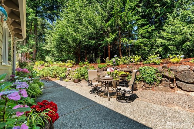 1636 NW Nassau Court, Poulsbo, WA 98370