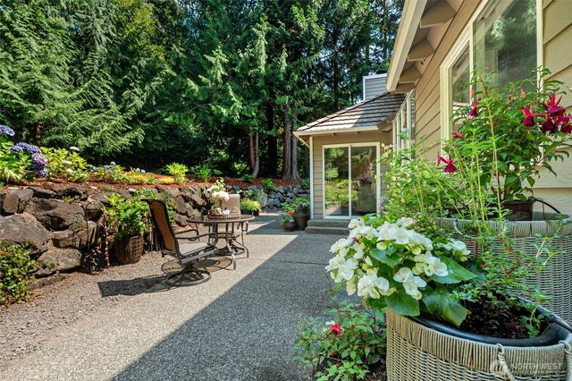 1636 NW Nassau Court, Poulsbo, WA 98370