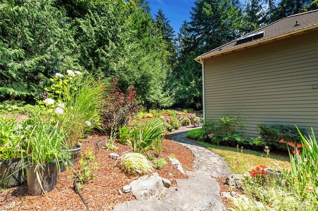 1636 NW Nassau Court, Poulsbo, WA 98370