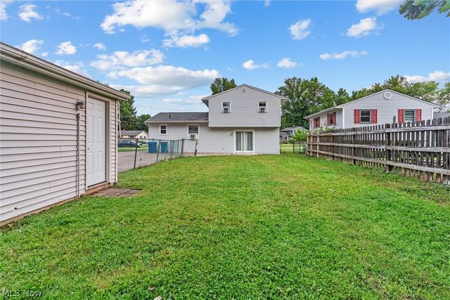7479 Goldenrod Drive, Mentor On The Lake, OH 44060