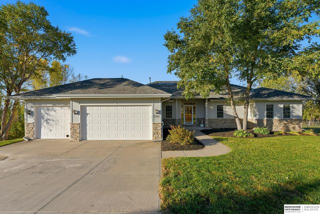 23322 Schram Road, Gretna, NE 68028