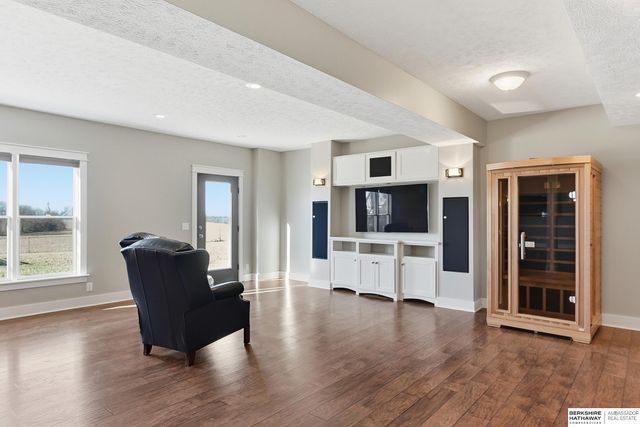 23322 Schram Road, Gretna, NE 68028