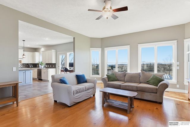 23322 Schram Road, Gretna, NE 68028