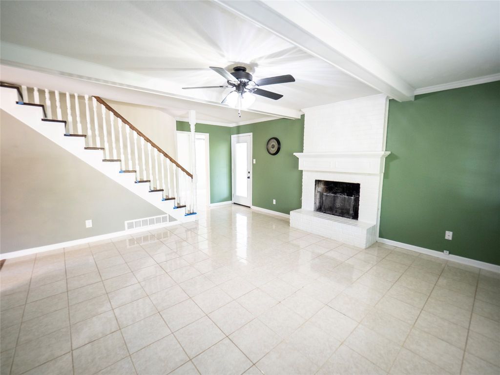 900 N Bowen Road, Arlington, TX 76012 — photo 5