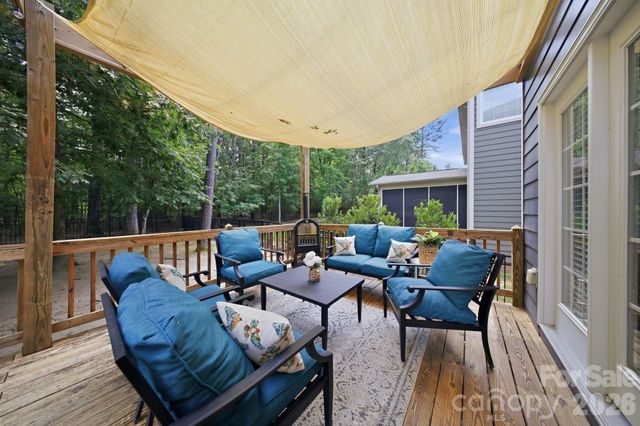 8636 Sagekirk Court, Charlotte, NC 28278
