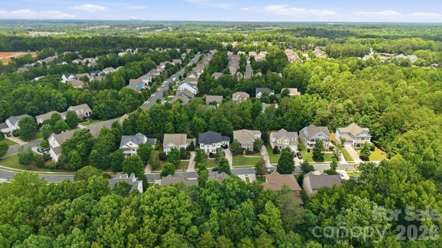 8636 Sagekirk Court, Charlotte, NC 28278
