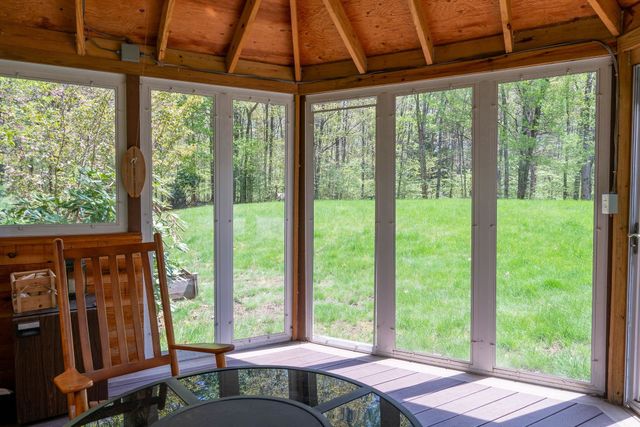 2 Alex Court, Somersworth, NH 03878