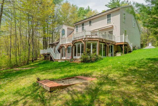 2 Alex Court, Somersworth, NH 03878