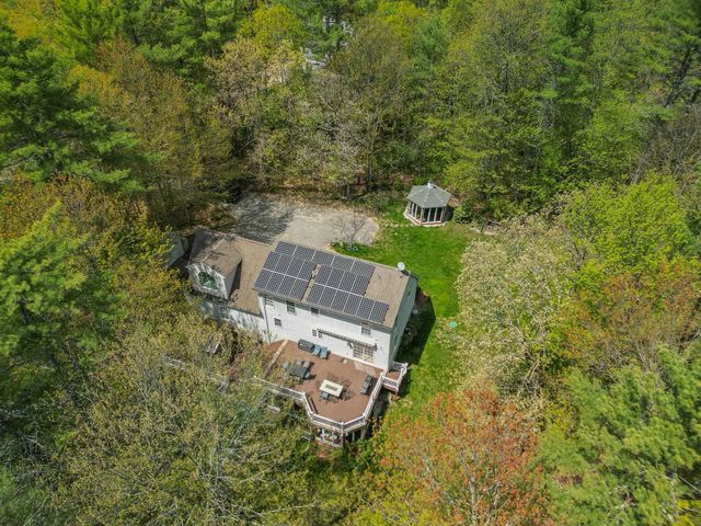 2 Alex Court, Somersworth, NH 03878