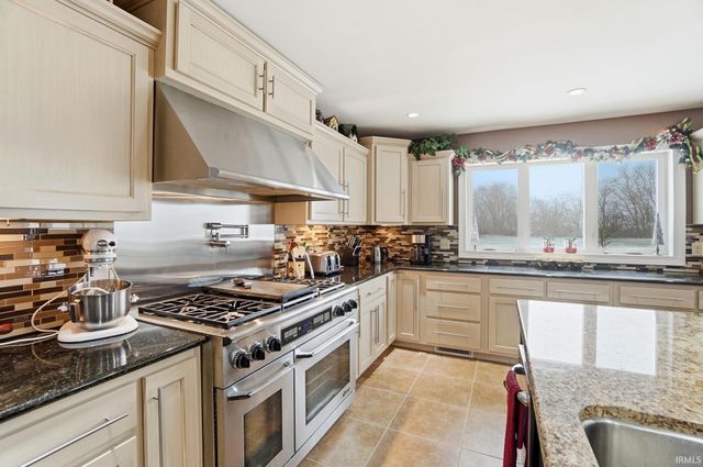 6620 CR 11A Road, Garrett, IN 46738