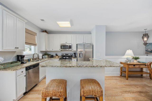 820 Madiera Dr Unit 14, North Myrtle Beach, SC 29582