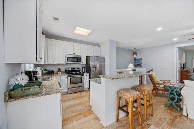 820 Madiera Dr Unit 14, North Myrtle Beach, SC 29582