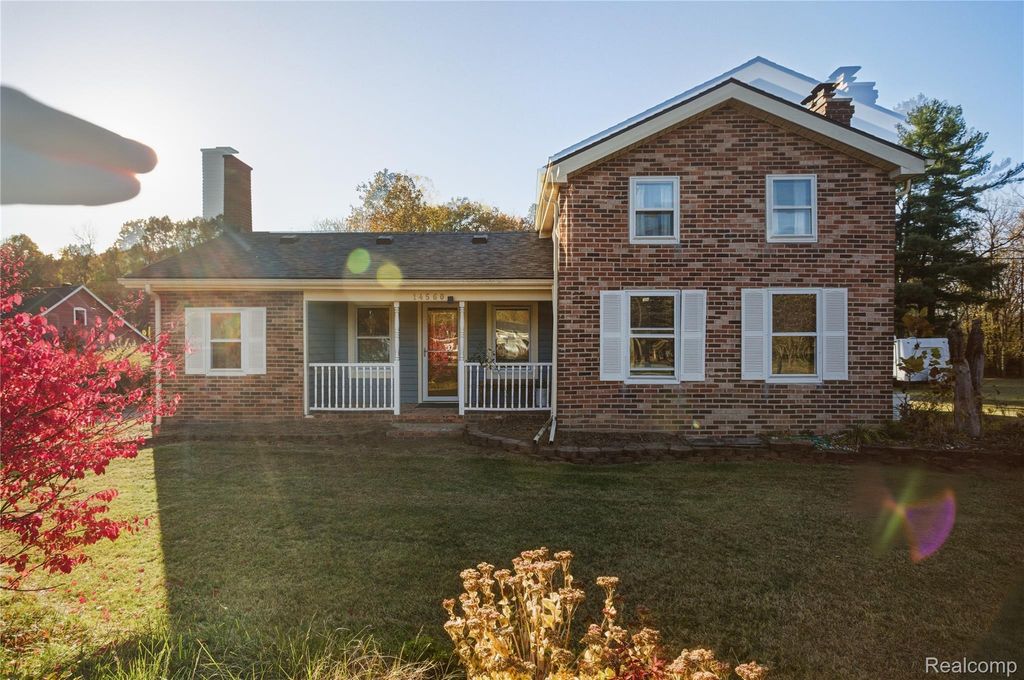 14560 Hannan Road, Van Buren Charter Township, MI 48174