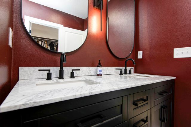 3246 W State Street, Springfield, MO 65802