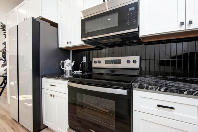 3246 W State Street, Springfield, MO 65802