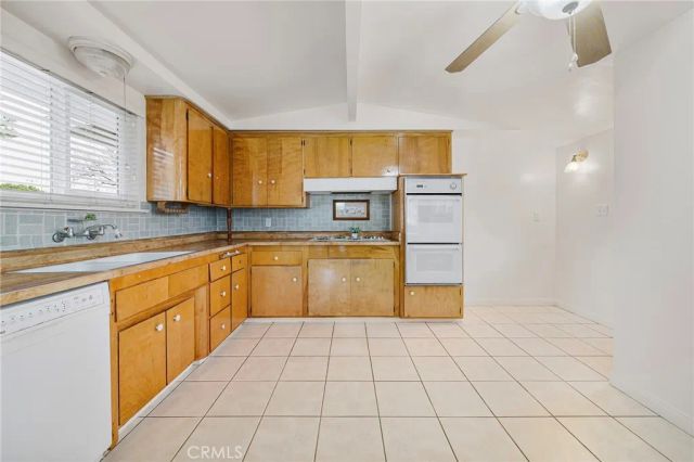 645 S Eastbury Avenue, Covina, CA 91723