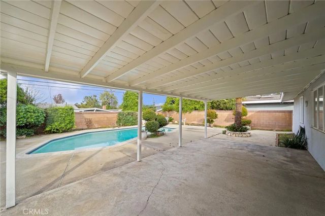 645 S Eastbury Avenue, Covina, CA 91723