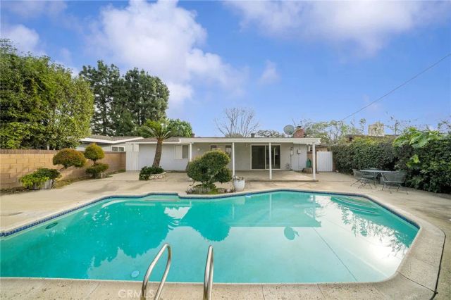 645 S Eastbury Avenue, Covina, CA 91723