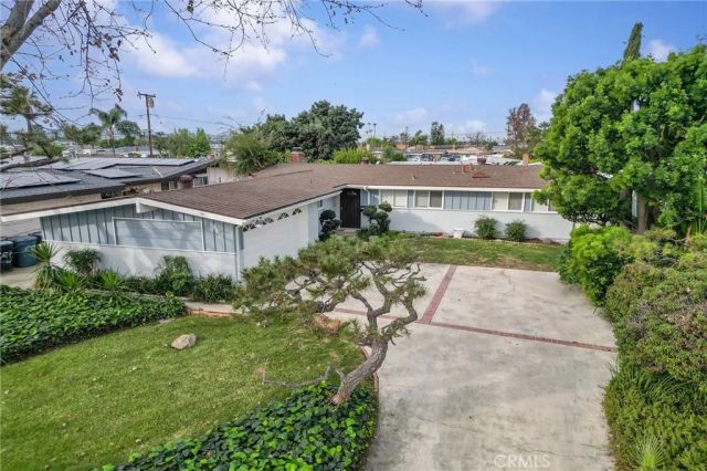 645 S Eastbury Avenue, Covina, CA 91723