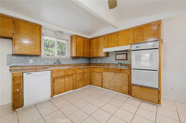 645 S Eastbury Avenue, Covina, CA 91723