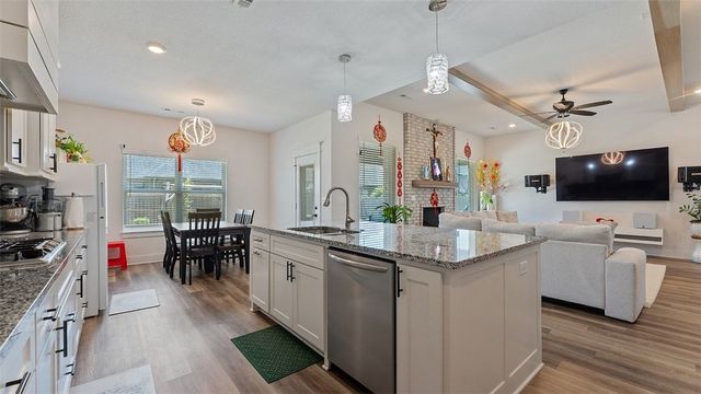 1158 Camerino Avenue, Springdale, AR 72762