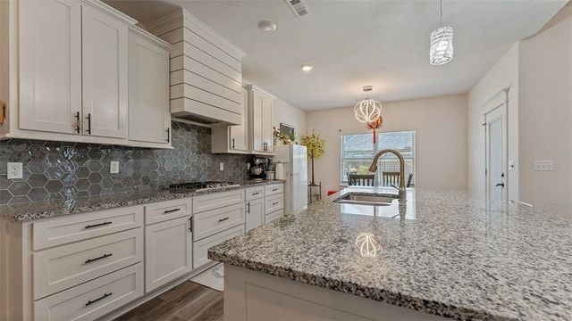 1158 Camerino Avenue, Springdale, AR 72762