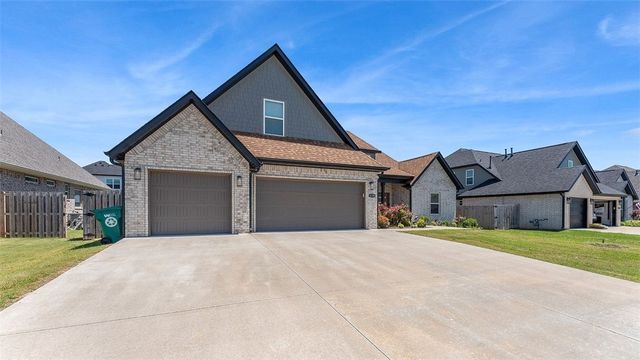 1158 Camerino Avenue, Springdale, AR 72762