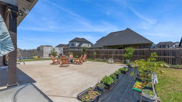 1158 Camerino Avenue, Springdale, AR 72762