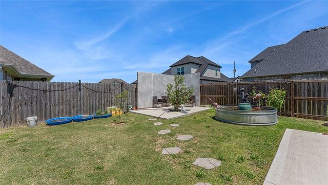 1158 Camerino Avenue, Springdale, AR 72762